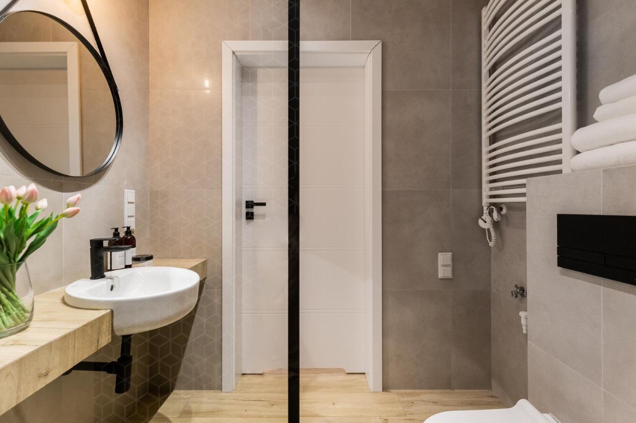 Rakowicka Boutique Apartments คราคูฟ ภายนอก รูปภาพ